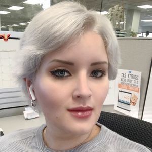 Meet your Posher, Victoria